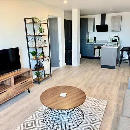 Apartamento Stay@55 -secure Underground Parking York