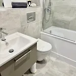 Appartement Stay@55 -secure Underground Parking *