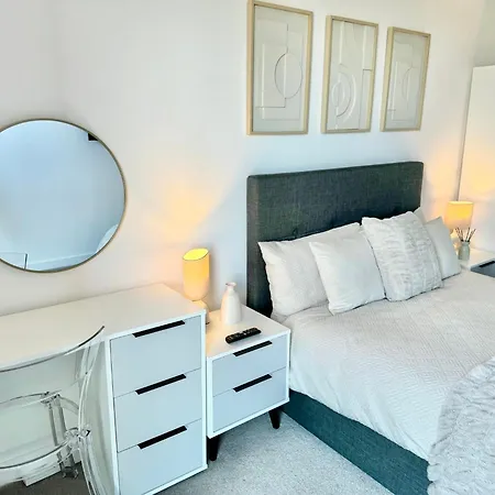 Apartamento Stay@55 -secure Underground Parking York